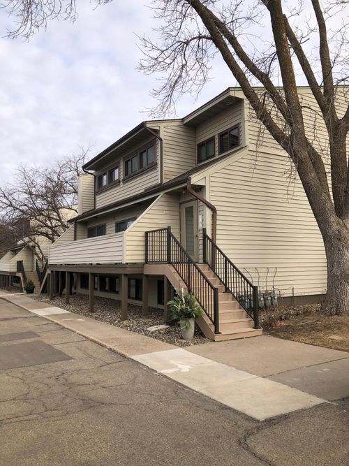 105-8928 Neill Lake Rd, Eden Prairie, MN, 55347-2038 | Card Image
