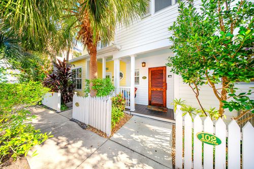 102 Admirals Ln, Key West, FL, 33040-8018 | Card Image