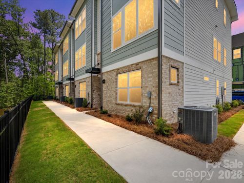 1534 Lithium Ln, Charlotte, NC, 28211-0046 | Card Image