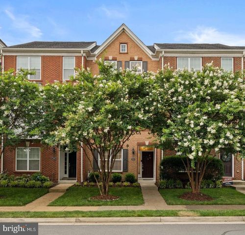 23058 Weybridge Sq, BROADLANDS, VA, 20148-7028 | Card Image