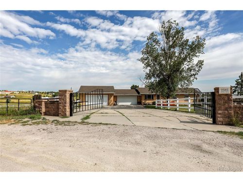 2385 Arabian Trl, Elizabeth, CO, 80107-8404 | Card Image