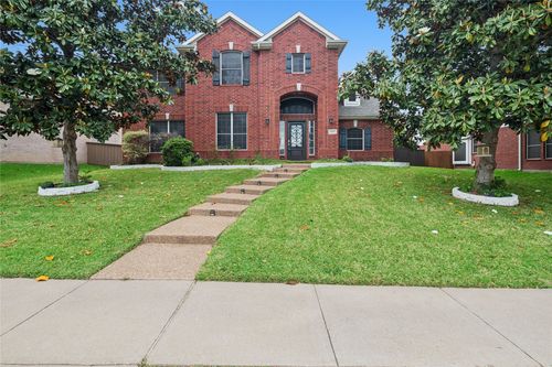 3905 Kite Meadow Dr, Plano, TX, 75074-7757 | Card Image