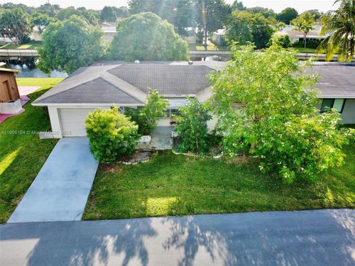 6013 Nw 68th Ave, Tamarac, FL, 33321-5643 | Card Image