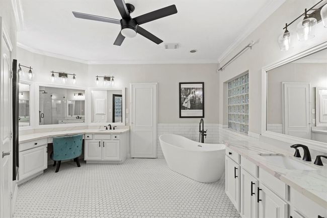 6503 Ambercrest Ct, House other with 5 bedrooms, 4 bathrooms and 3 parking in Spring TX | Image 18
