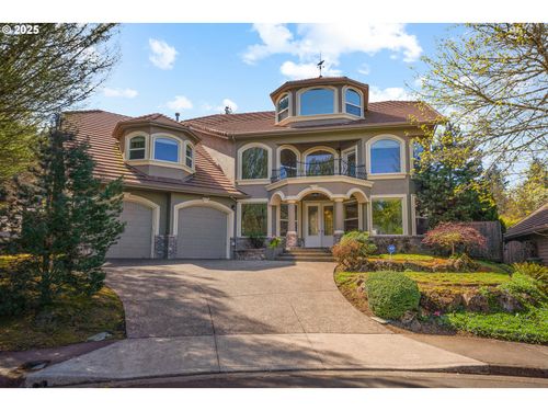 17833 Marylcreek Dr, Lake Oswego, OR, 97034-4019 | Card Image