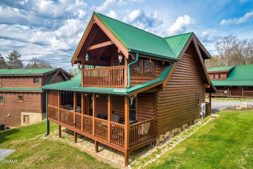 612 Cherry Blossom Way, Pigeon Forge, TN, 37863 | Card Image