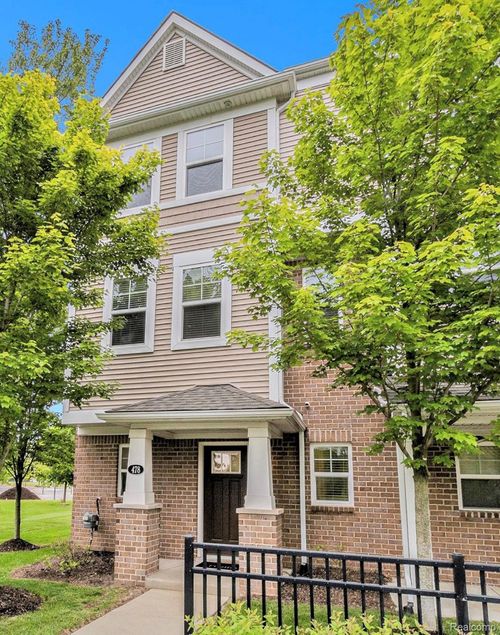 478 N Wixom Rd, Wixom, MI, 48393-2167 | Card Image