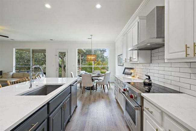 300 Errol Dr, House other with 4 bedrooms, 2 bathrooms and 6 parking in Spicewood TX | Image 13