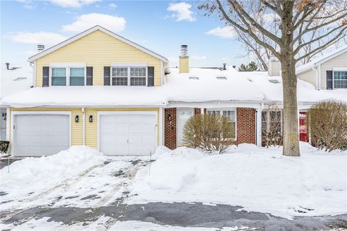 7 Old Pine Ln, Greece, NY, 14615-1166 | Card Image