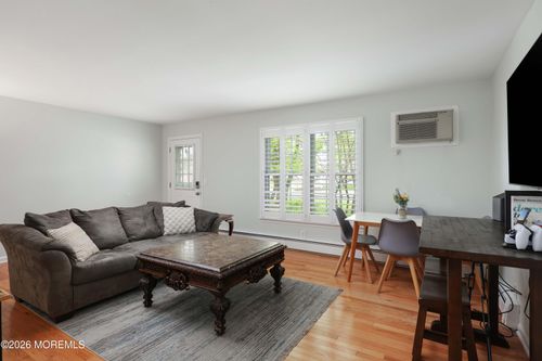 5-330 Route 35, Point Pleasant Beach, NJ, 08742-4110 | Card Image