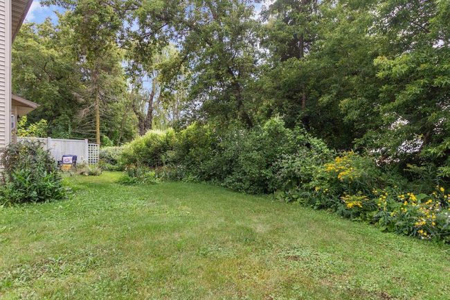4642 Ridge Court, Condo with 3 bedrooms, 2 bathrooms and null parking in MANITOWOC WI | Image 27