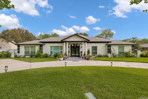 109 Chattington Ct, Castle Hills, TX, 78213-2610 | Card Image