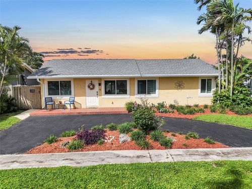 719 Sw 79th Ave, North Lauderdale, FL, 33068-2244 | Card Image