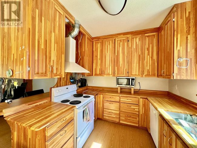 7636 King Rd, House other with 2 bedrooms, 2 bathrooms and null parking in Lone Butte BC | Image 7