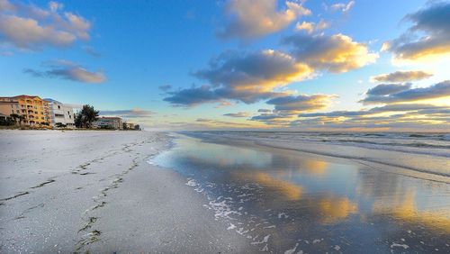 unit-203-18650 Gulf Blvd, INDIAN SHORES, FL, 33785-2004 | Card Image