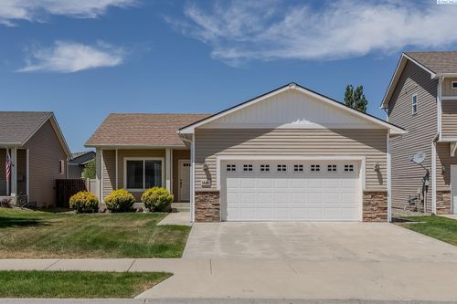 1486 Sw Lost Trail Dr, Pullman, WA, 99163-5664 | Card Image