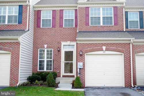 345 Elizabeth Dr, KENNETT SQUARE, PA, 19348-4714 | Card Image