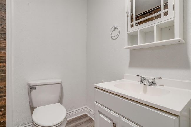 345 N Field St, House other with 2 bedrooms, 2 bathrooms and null parking in Burleson TX | Image 18