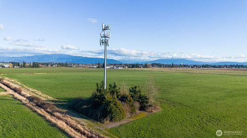 8976 Double Ditch Road, Lynden, WA, 98264 | Card Image