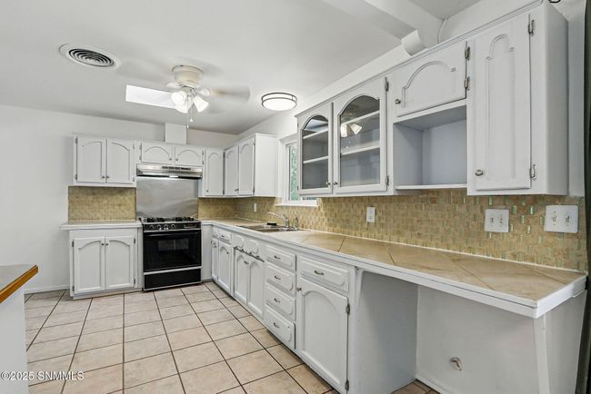 56-web-or-mls-Photo_021 | Image 16