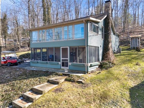 3144 Rockwood Dr Sw, Carrollton, OH, 44615-8986 | Card Image