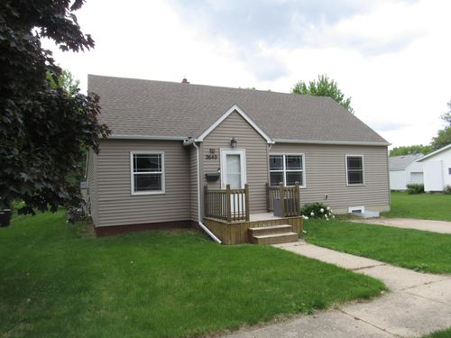 2640 Ironwood Ave, Slayton, MN, 56172-1225 | Card Image
