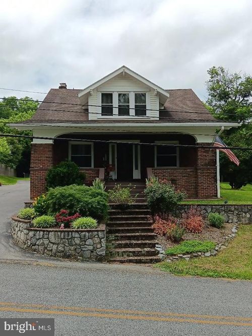 10718 Honeyfield Rd, WILLIAMSPORT, MD, 21795-4043 | Card Image