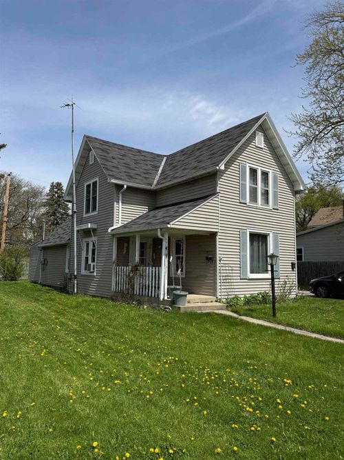 417 E Merrill Avenue, Fond Du Lac, WI, 54935 | Card Image