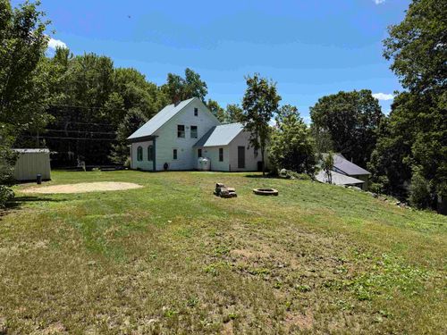 136 Village Rd, Langdon, NH, 03602-8241 | Card Image