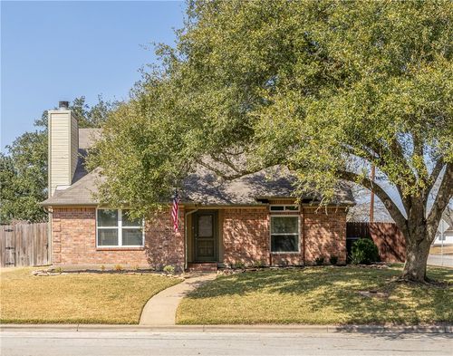 4713 Kensington Rd, Bryan, TX, 77802-5625 | Card Image