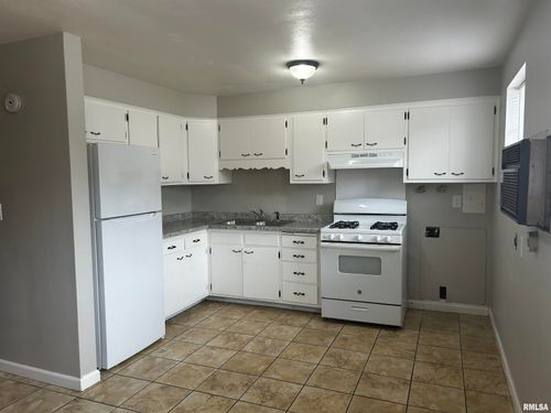 apt-a-2605 W Wardcliffe Dr, Peoria, IL, 61604-2265 | Card Image