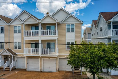 102-309 E Poplar Ave, WILDWOOD, NJ, 08260-5253 | Card Image