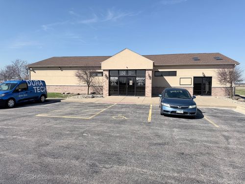 150 N Prairie View Dr, Manteno, IL, 60950-3701 | Card Image