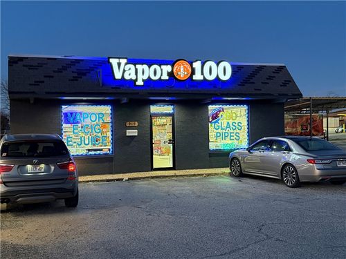 919 W Walnut St, Rogers, AR, 72756-3539 | Card Image