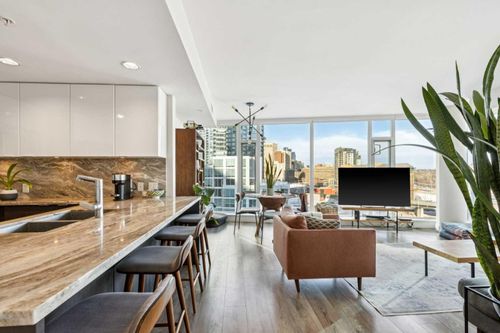 702-519 Riverfront Avenue Se, Calgary, AB, T2G1K6 | Card Image