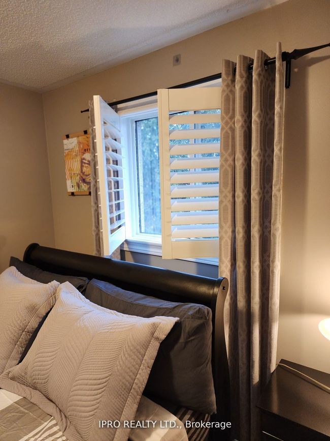 BDRM-2 - 192 Sundew Dr, House attached with 1 bedrooms, 1 bathrooms and 1 parking in Barrie ON | Image 12