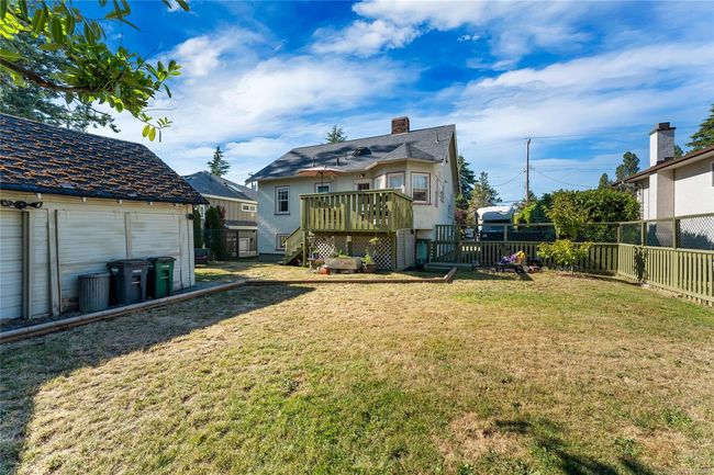 1867 Feltham Rd, House other with 2 bedrooms, 1 bathrooms and 1 parking in Saanich BC | Image 27