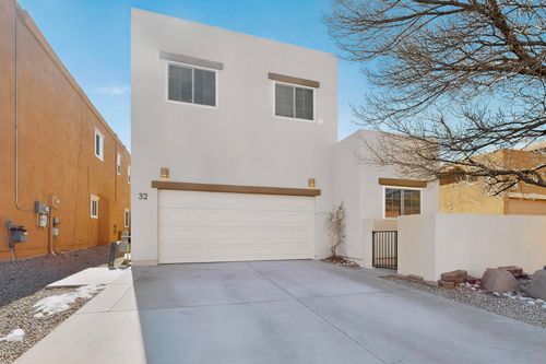 32 Sunset Canyon Ln, Santa Fe, NM, 87508-1454 | Card Image