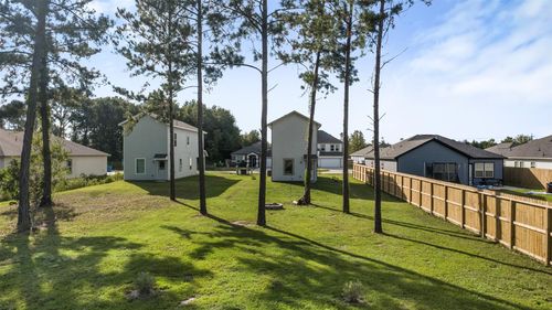 1044 Road 5203, Cleveland, TX, 77327-3945 | Card Image