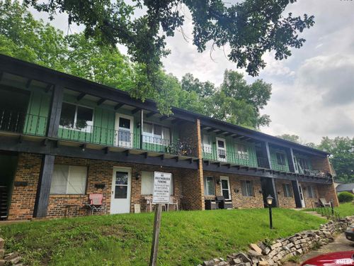 apt-8-740 E Shore Dr, Pekin, IL, 61554-5283 | Card Image