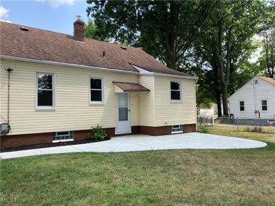 1216 Hardesty Boulevard, House other with 2 bedrooms, 1 bathrooms and null parking in Akron OH | Image 2