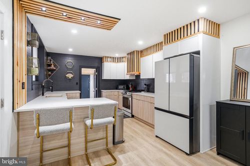 268 W Duncannon Ave, PHILADELPHIA, PA, 19120-3327 | Card Image