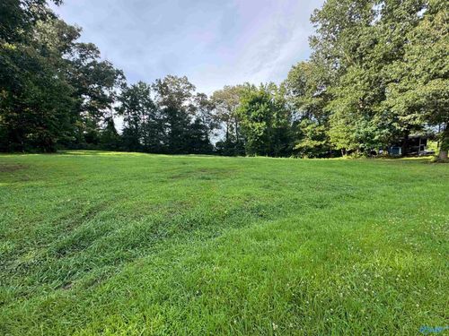 1 Whispering Hills Circle, Hartselle, AL, 35640 | Card Image
