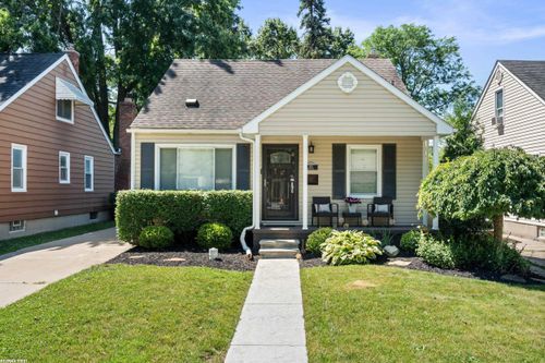 301 Highland Ave, Clawson, MI, 48017-1572 | Card Image