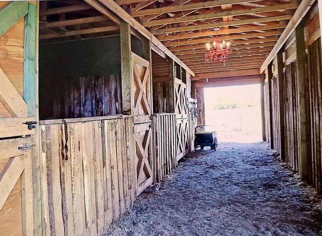 241054 Range Road 260, House other with 5 bedrooms, 3 bathrooms and 10 parking in Wheatland County AB | Image 23