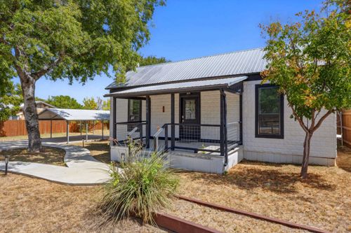 105 Ranchview Drive, Johnson City, TX, 78636 | Card Image