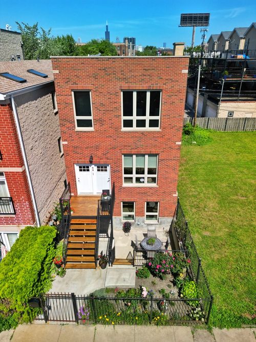 ground-517 S Campbell Avenue, Chicago, IL, 60612 | Card Image