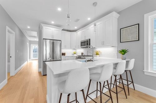 105-105 Neponset Ave, Boston, MA, 02131-2205 | Card Image