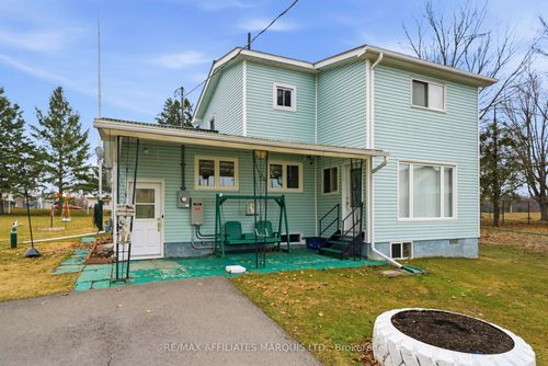 19140 Hay Rd, Summerstown, ON, K0C2E0 | Card Image