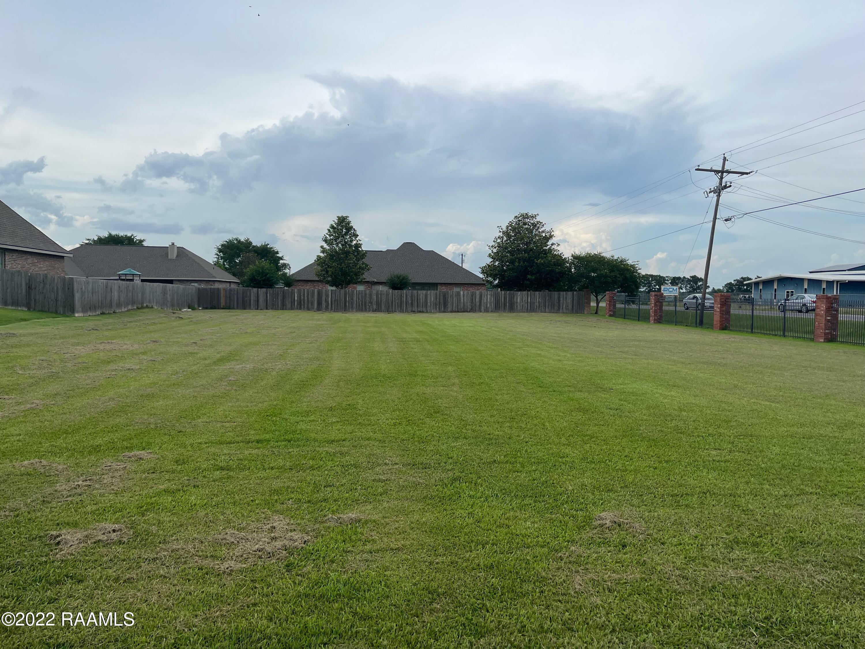 Land in Jennings